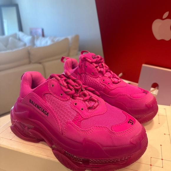 Balenciaga Shoes - Triple S Shoes Pink